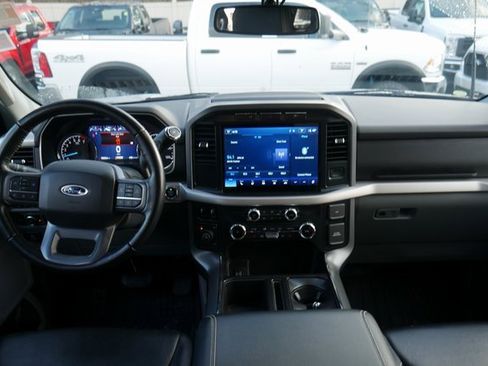 Used 2022 Ford F150 XLT w/ Equipment Group 302A High image 5