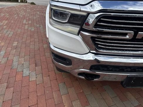 Used 2019 RAM 1500 Laramie AWD/4WD image 21
