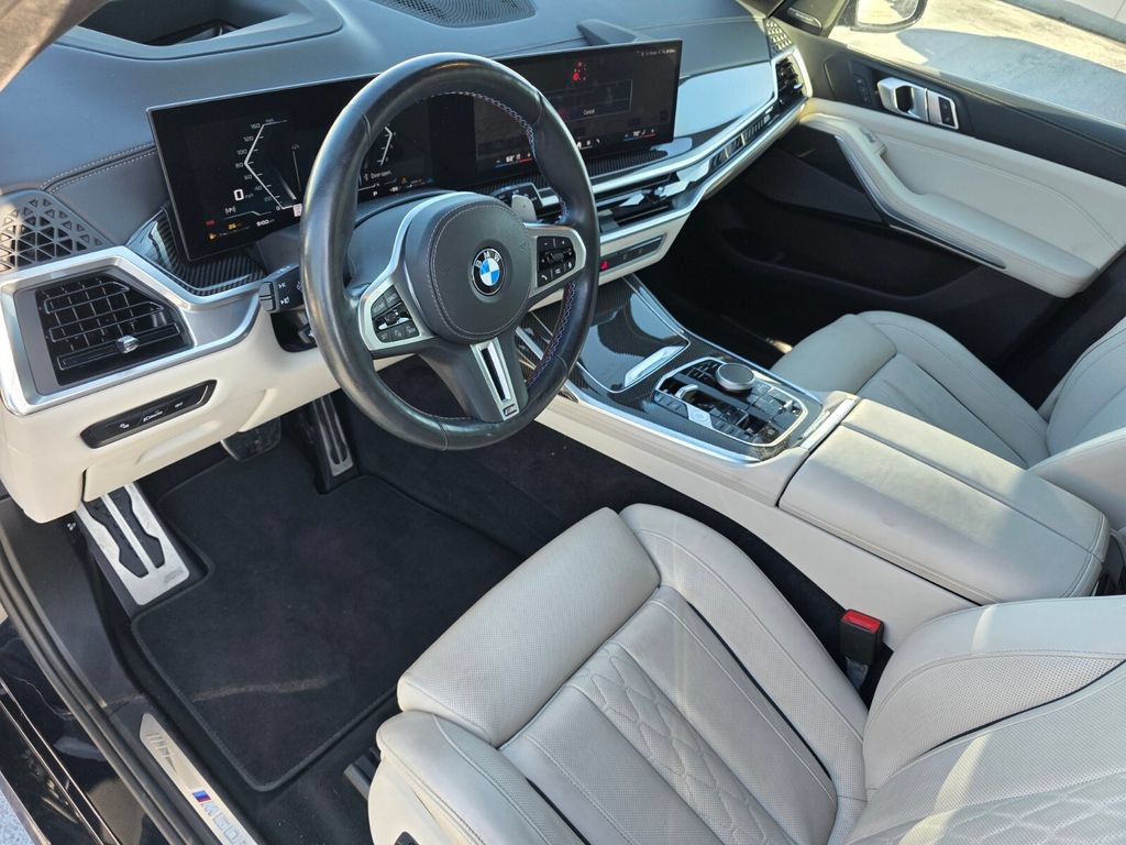 Certified 2025 BMW X7 M60i w/ Climate Comfort Package AWD/4WD image 10
