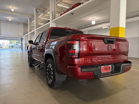 Used 2024 Nissan Frontier PRO-4X w/ Off-Road Protection Package image 7
