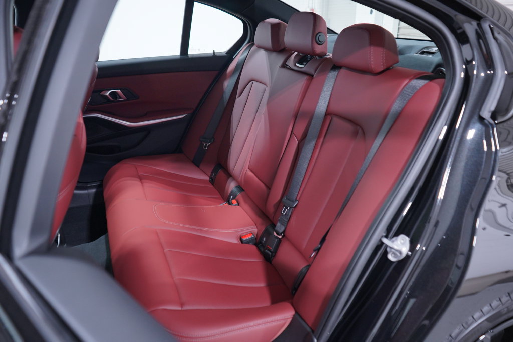 New 2026 BMW M340i w/ Shadowloine Package RWD image 10