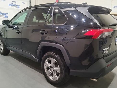 Used 2024 Toyota RAV4 XLE FWD image 4