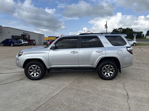 Used 2024 Toyota 4Runner TRD Off-Road Premium image 4