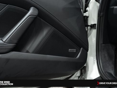 Used 2025 Porsche 911 Targa 4 GTS image 12