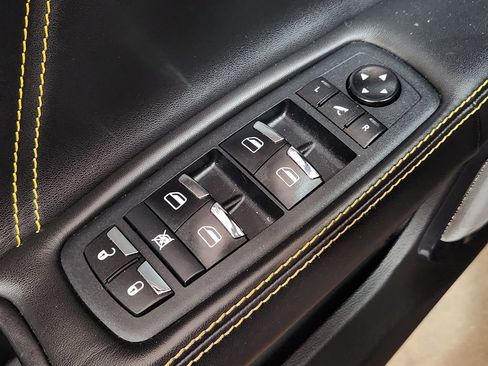 Used 2022 Maserati Ghibli Modena RWD image 44