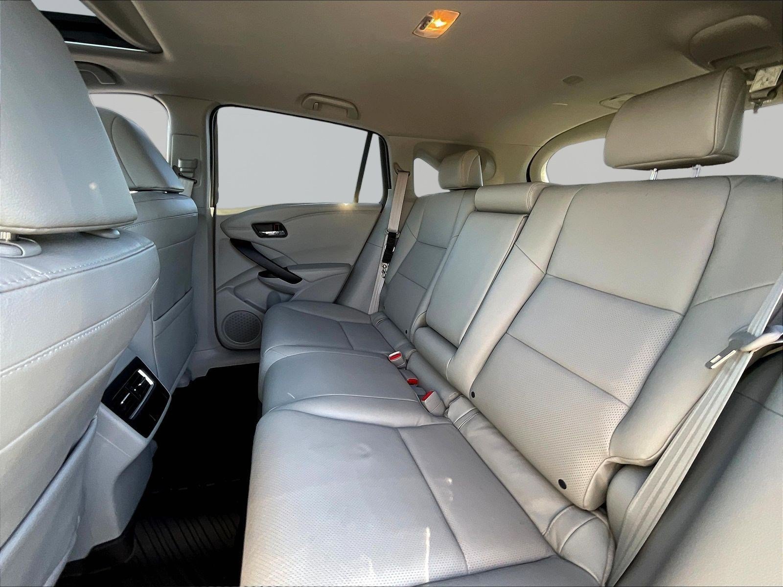 Used 2018 Acura RDX w/ Tech & AcuraWatch Plus Pack FWD image 22