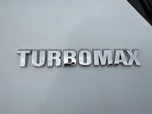 Used 2025 Chevrolet Silverado 1500 W/T w/ WT Value Package AWD/4WD image 12