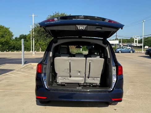 Used 2022 Honda Odyssey EX image 7