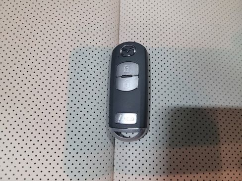 Used 2016 MAZDA CX-5 Grand Touring image 32