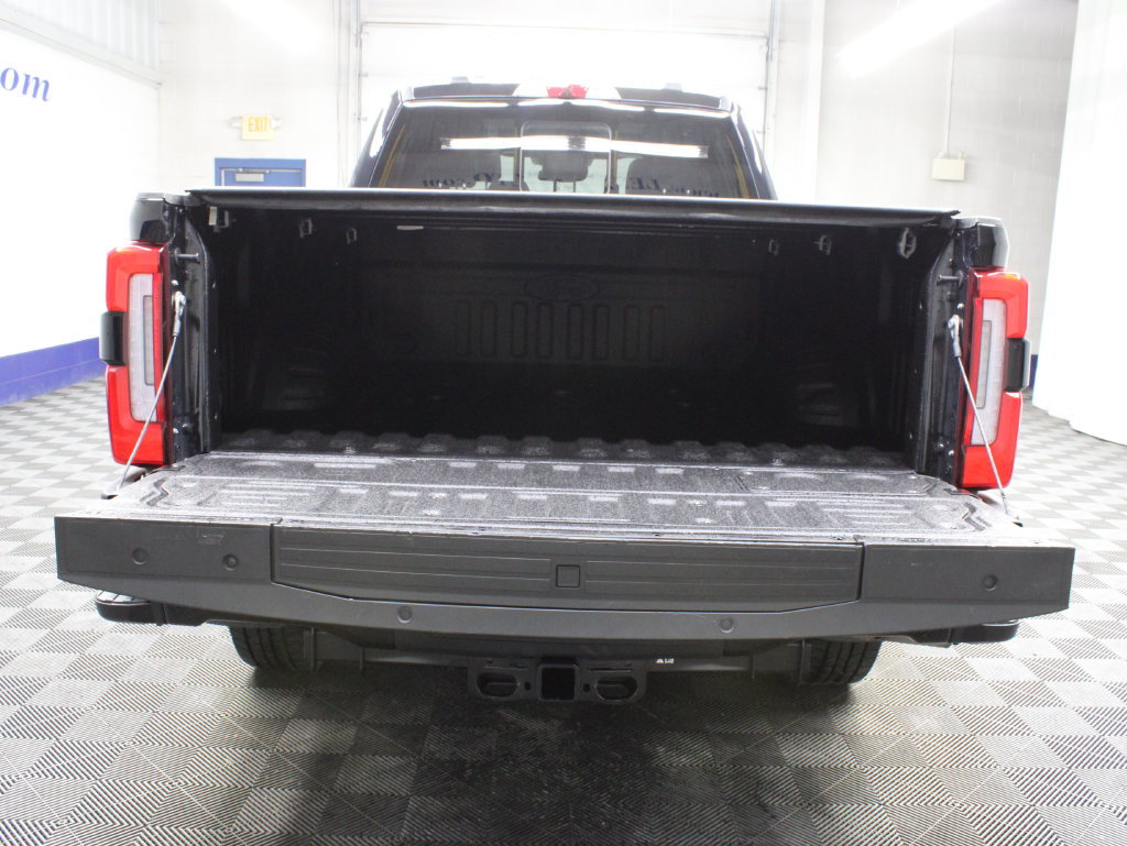 Used 2024 Ford F250 Platinum w/ FX4 Off-Road Package AWD/4WD image 52