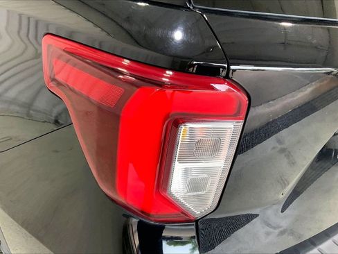 Used 2020 Ford Explorer ST w/ ST Street Pack AWD/4WD image 13