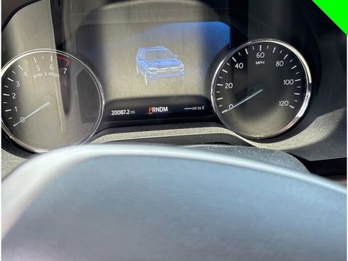 Used 2024 Ford Expedition Max XLT RWD image 9