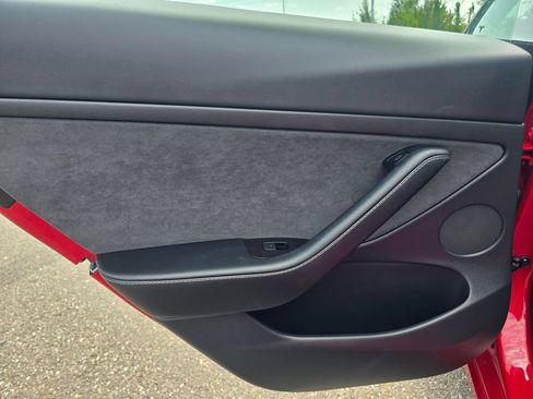 Used 2023 Tesla Model 3 Standard Range RWD image 14