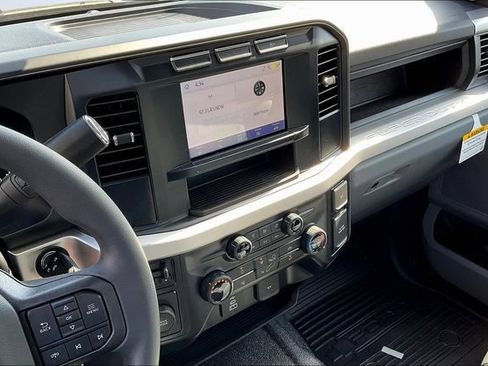 Used 2024 Ford F450 XL w/ XL Chrome Package RWD image 7