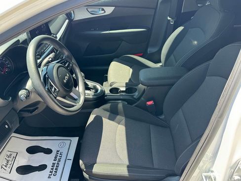 Used 2023 Kia Forte LXS FWD image 18