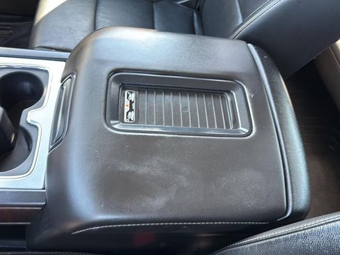 Used 2019 GMC Sierra 2500 SLT w/ Driver Alert Package image 21