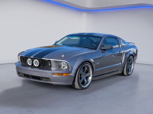 Used 2006 Ford Mustang GT Premium image 5
