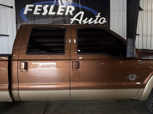 Used 2011 Ford F350 Lariat w/ Lariat Interior Pkg AWD/4WD image 39