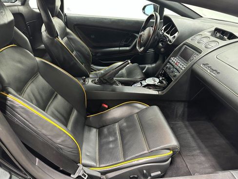 Used 2013 Lamborghini Gallardo LP 550-2 image 33