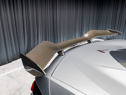 Used 2024 Chevrolet Corvette Z06 RWD image 41