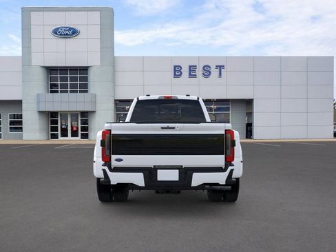 New 2026 Ford F450 Platinum w/ FX4 Off-Road Package image 5