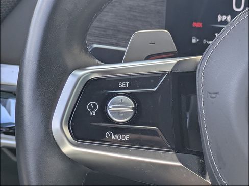Used 2024 BMW 760i xDrive AWD/4WD image 19