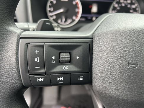 New 2025 Nissan Rogue S image 13