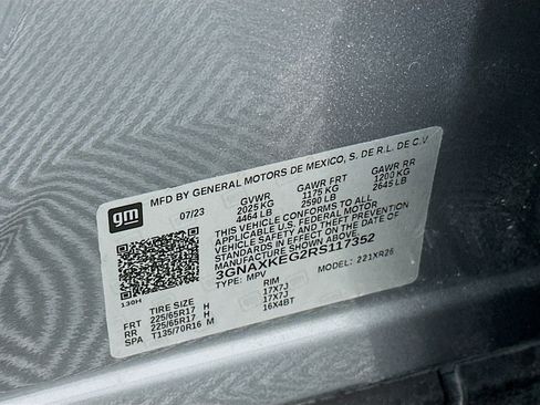 Used 2024 Chevrolet Equinox LT image 12