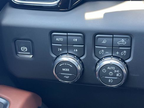 New 2026 GMC Sierra 1500 Denali Ultimate AWD/4WD image 22