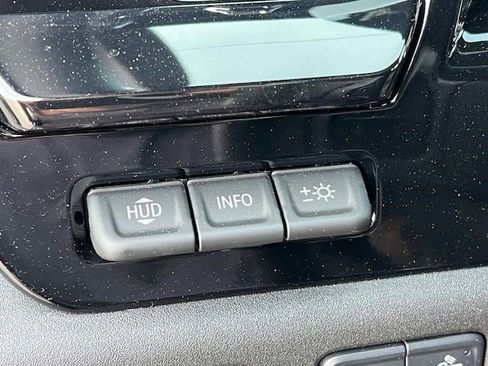 Certified 2024 Chevrolet Silverado 2500 ZR2 w/ Technology Package image 36