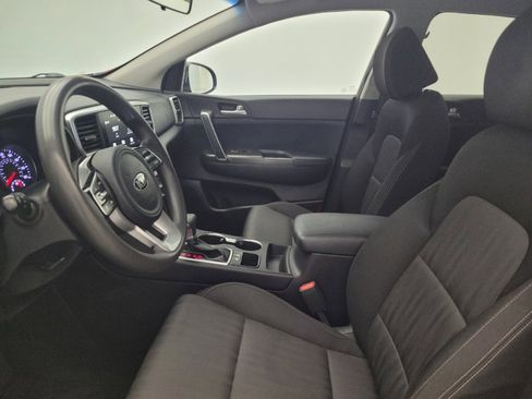 Used 2020 Kia Sportage LX FWD image 17