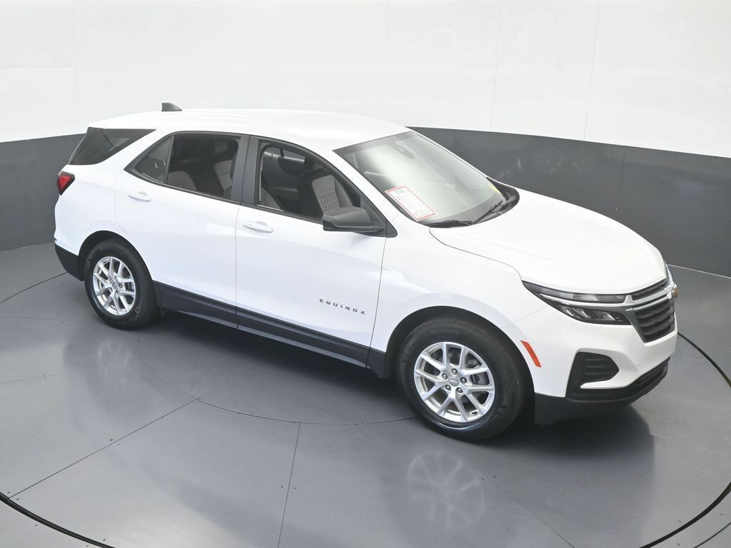Used 2024 Chevrolet Equinox LS w/ Driver Confidence II Package FWD image 47