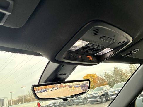 Certified 2023 Chevrolet Traverse RS w/ LPO, Floor Liner Package image 36