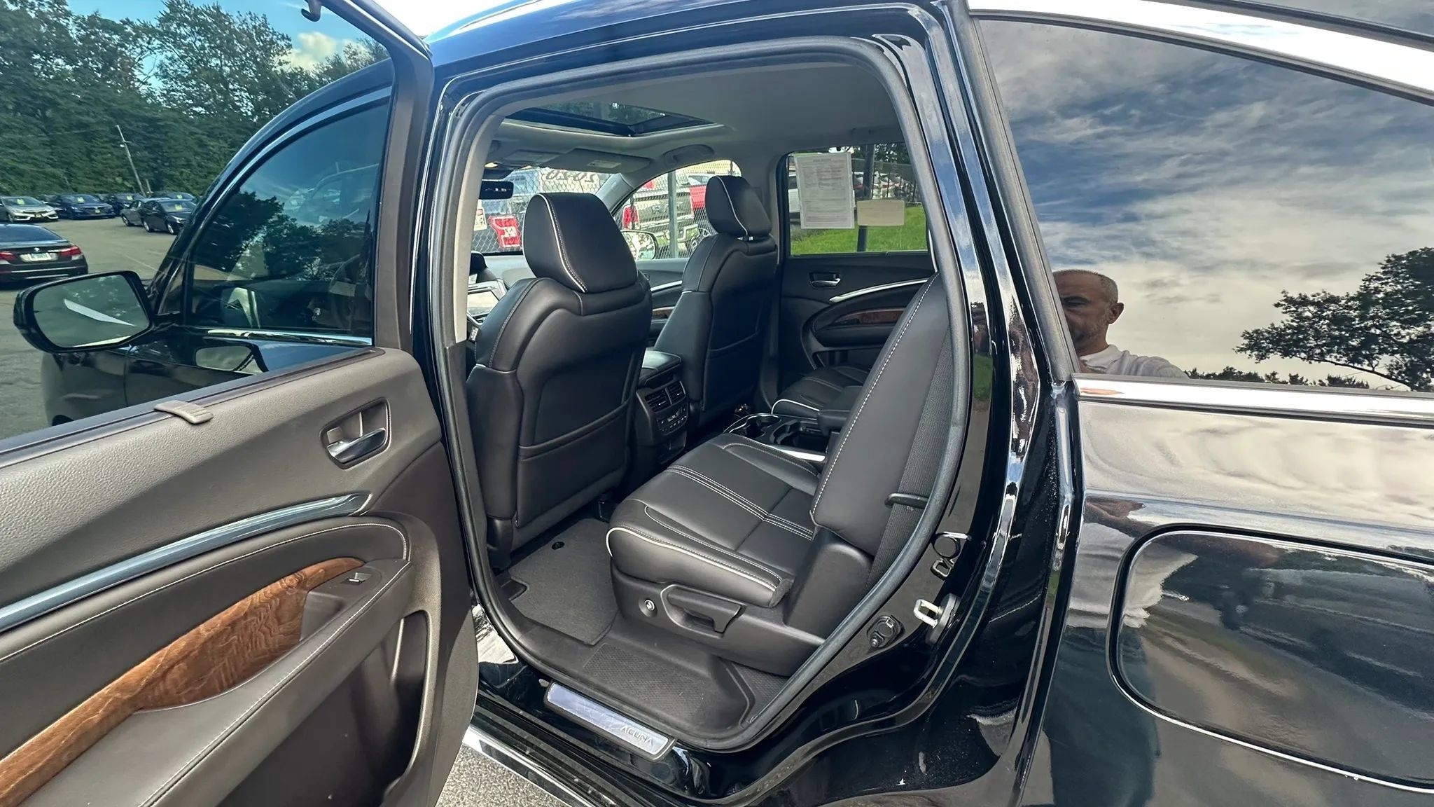 Used 2020 Acura MDX w/ Advance Package AWD/4WD image 31