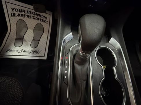 Certified 2023 Chevrolet Traverse LT image 20