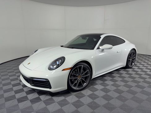 Certified 2022 Porsche 911 Carrera image 1