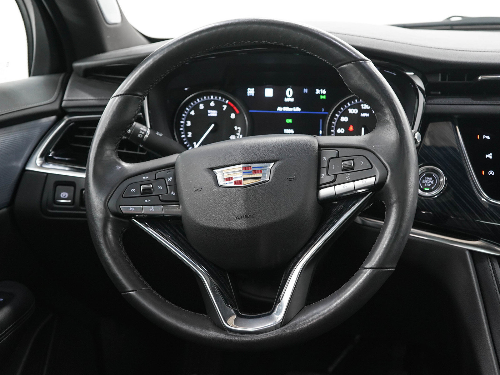 Used 2023 Cadillac XT6 Premium Luxury w/ Technology Package AWD/4WD image 18