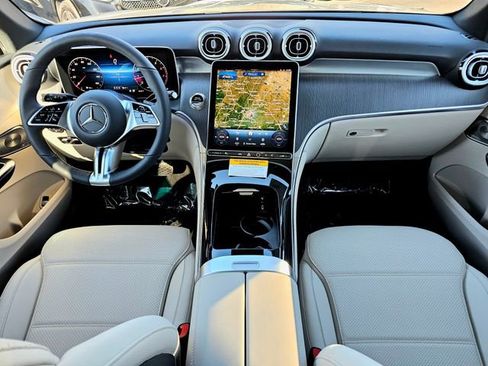 New 2026 Mercedes-Benz GLC 300 4MATIC image 26