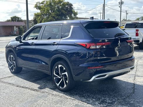 Used 2023 Mitsubishi Outlander SE AWD/4WD image 7