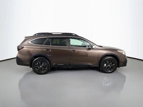 Used 2020 Subaru Outback Limited w/ Popular Package #2 AWD/4WD image 9