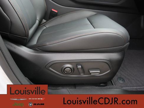 New 2026 Jeep Cherokee Limited AWD/4WD image 29