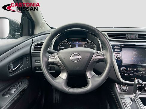 Used 2024 Nissan Murano SL image 30