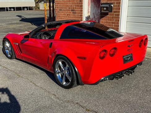 Used 2011 Chevrolet Corvette Grand Sport w/ Preferred Equipment Group RWD image 24