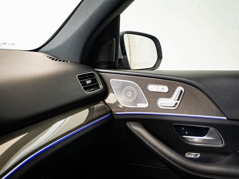 Used 2020 Mercedes-Benz GLE 350 4MATIC image 34