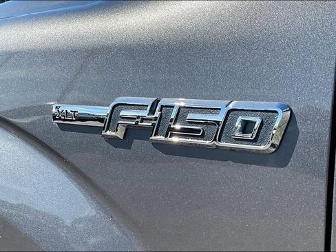 Used 2013 Ford F150 XLT w/ Mid Equipment Group AWD/4WD image 23