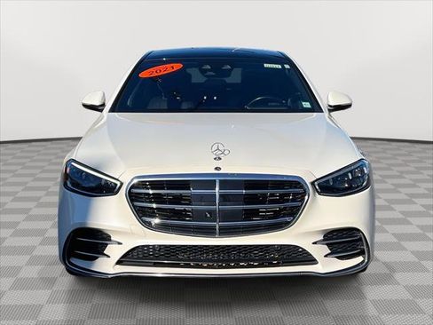 Used 2023 Mercedes-Benz S 500 4MATIC image 2
