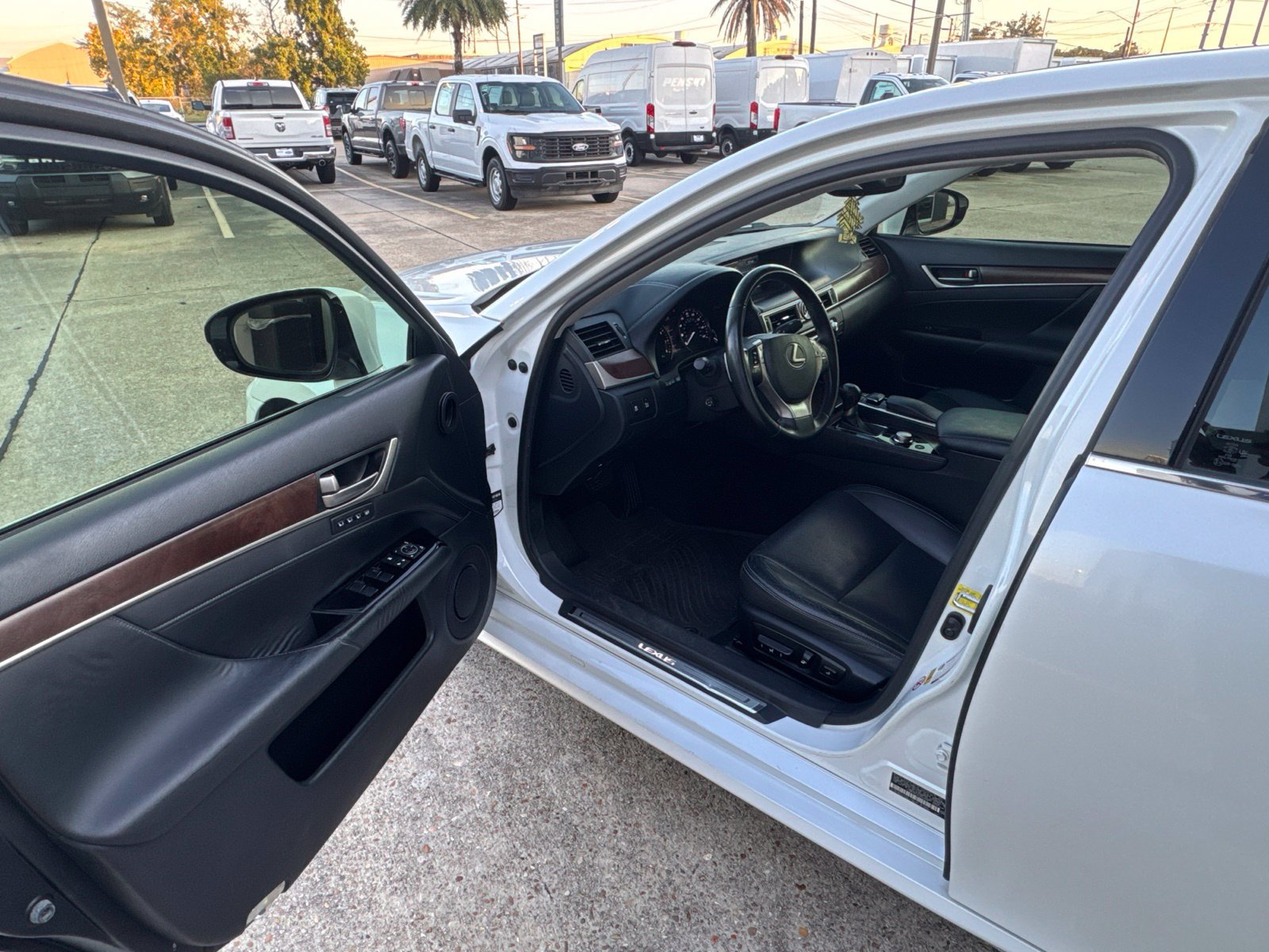 Used 2014 Lexus GS 350 w/ Premium Package RWD image 9