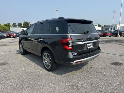 Used 2022 Ford Expedition Limited AWD/4WD image 4