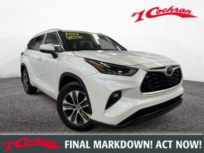 Used 2023 Toyota Highlander XLE