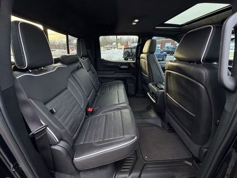 Used 2024 GMC Sierra 1500 AT4X AWD/4WD image 15